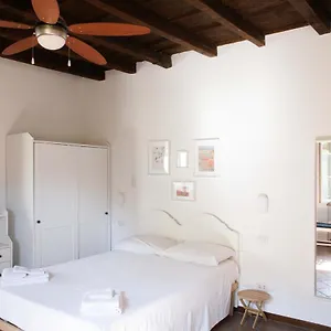 Appartamento Bnbutler - Alzaia Naviglio Grande - Your Nest In The Romantic District In, Milano