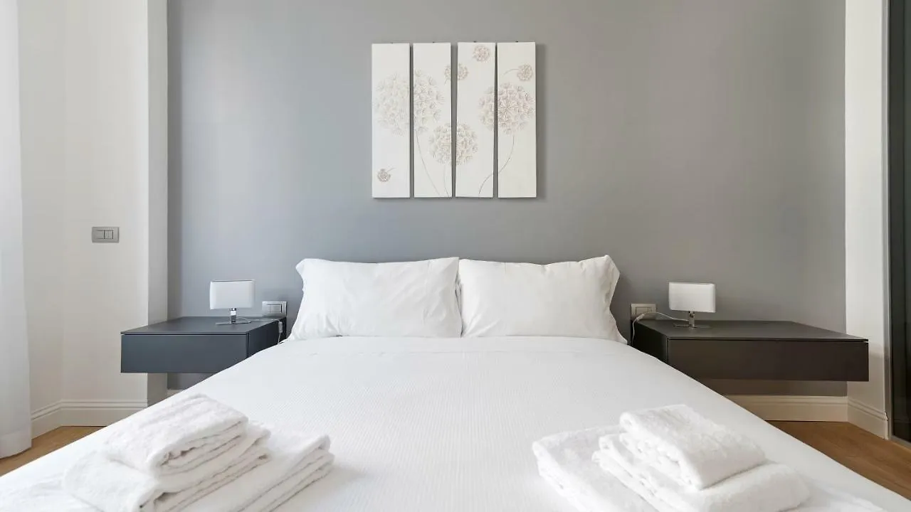Italianway - Capelli 2 Apartment Milan Italy