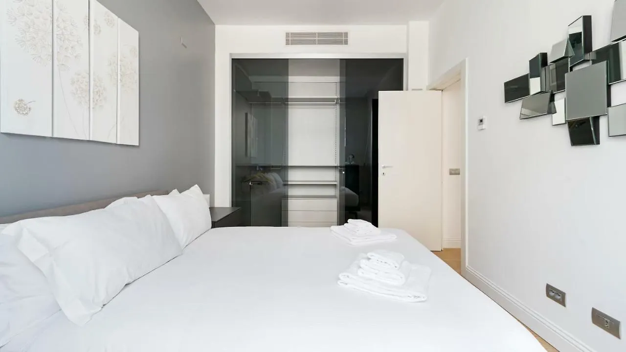 Italianway - Capelli 2 Apartment Milan 0*,